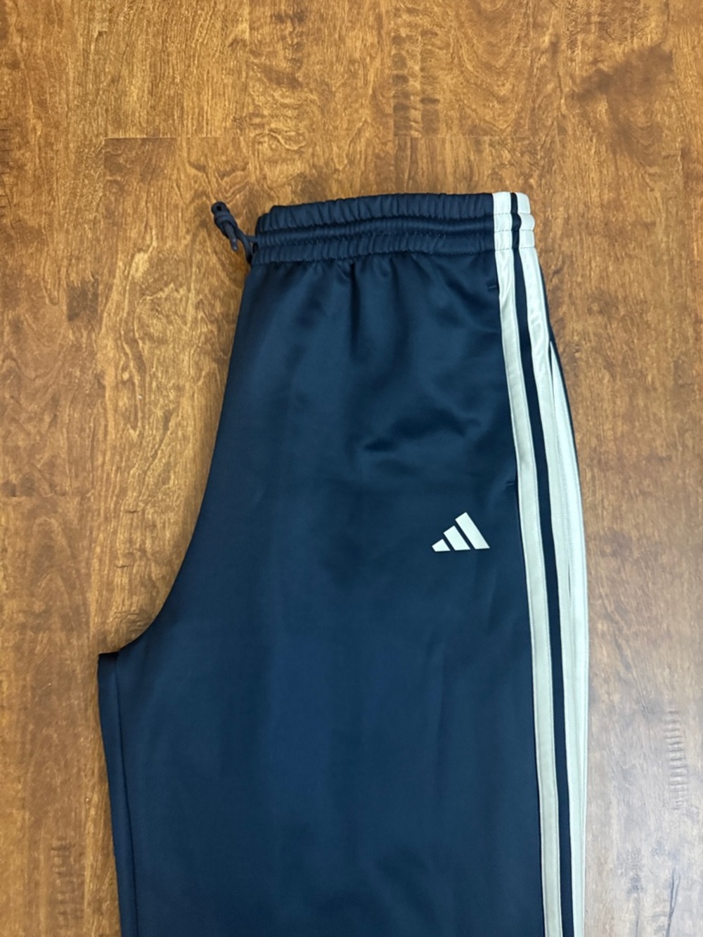 adidas Women’s Navy Joggers with White Side Stripes Size XL - Picture 3 of 16